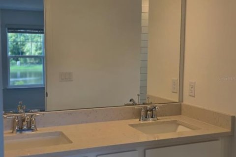 Townhouse in Orlando, Florida 4 bedrooms, 164.44 sq.m. № 1916210 - photo 6