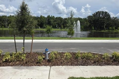 Townhouse in Orlando, Florida 4 bedrooms, 164.44 sq.m. № 1916210 - photo 5