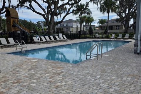 Townhouse in Orlando, Florida 4 bedrooms, 164.44 sq.m. № 1916210 - photo 21