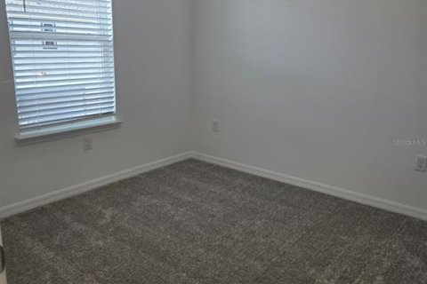 Townhouse in Orlando, Florida 4 bedrooms, 164.44 sq.m. № 1916210 - photo 14