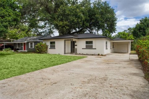 House in Saint Petersburg, Florida 3 bedrooms, 156.73 sq.m. № 2199690