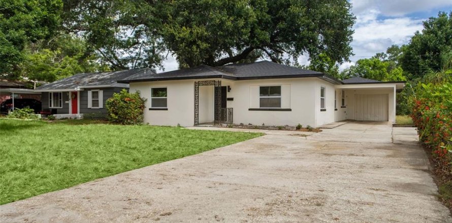 Villa ou maison à Saint Petersburg, Floride 3 chambres, 156.73 m2 № 2199690
