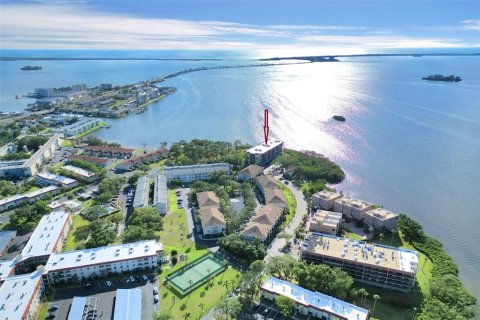 Condominio en venta en Dunedin, Florida, 2 dormitorios, 110.09 m2 № 1751326 - foto 2
