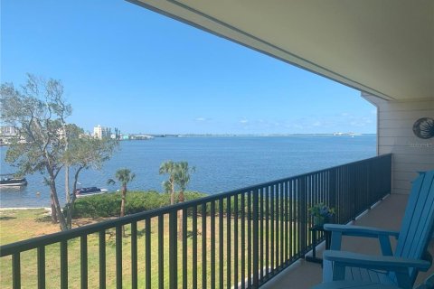 Condominio en venta en Dunedin, Florida, 2 dormitorios, 110.09 m2 № 1751326 - foto 11