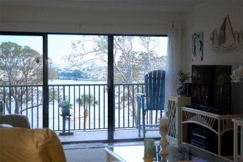 Condominio en venta en Dunedin, Florida, 2 dormitorios, 110.09 m2 № 1751326 - foto 16