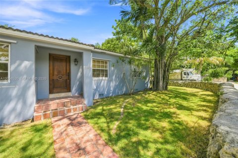 Villa ou maison à louer à Miami, Floride: 3 chambres, 133.97 m2 № 2264004 - photo 9