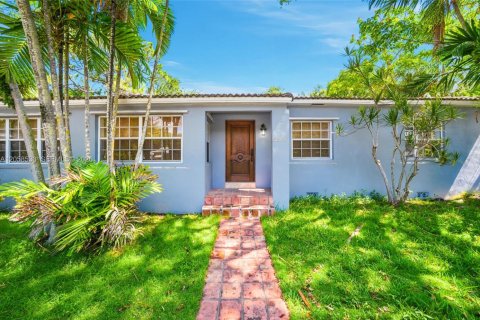 Villa ou maison à Miami, Floride 3 chambres, 133.97 m2 № 2264004