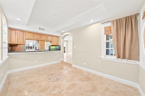 Villa ou maison à louer à Miami, Floride: 3 chambres, 133.97 m2 № 2264004 - photo 16