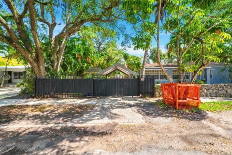 Villa ou maison à louer à Miami, Floride: 3 chambres, 133.97 m2 № 2264004 - photo 6