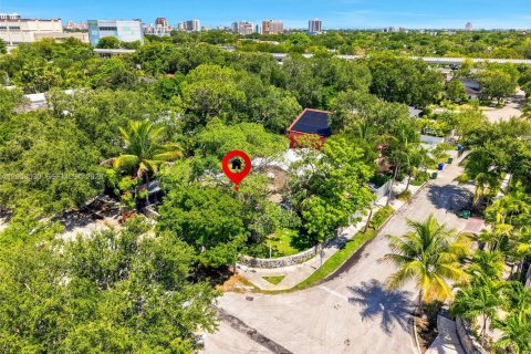 Villa ou maison à louer à Miami, Floride: 3 chambres, 133.97 m2 № 2264004 - photo 3