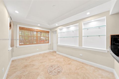 Villa ou maison à louer à Miami, Floride: 3 chambres, 133.97 m2 № 2264004 - photo 15