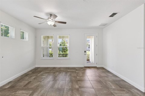 Townhouse in Orlando, Florida 3 bedrooms, 180.69 sq.m. № 2142914 - photo 6