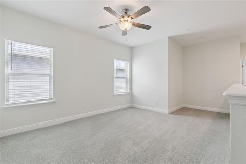 Townhouse in Orlando, Florida 3 bedrooms, 180.69 sq.m. № 2142914 - photo 15