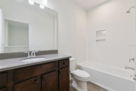 Townhouse in Orlando, Florida 3 bedrooms, 180.69 sq.m. № 2142914 - photo 18
