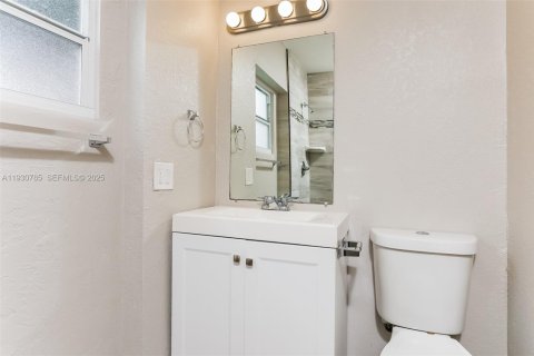 Снять в аренду виллу или дом в Мирамар, Флорида 4 спальни, 149.39м2, № 1989503 - фото 13