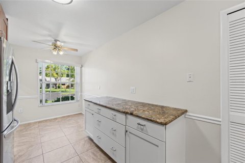 Villa ou maison à louer à Palm Harbor, Floride: 3 chambres, 130.99 m2 № 2427095 - photo 16
