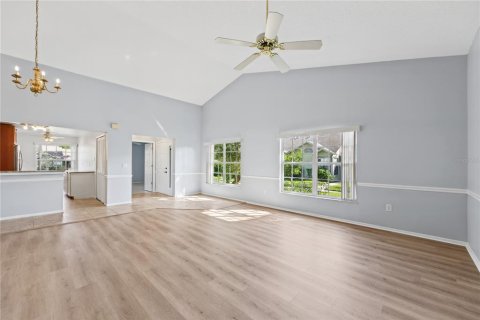 Villa ou maison à louer à Palm Harbor, Floride: 3 chambres, 130.99 m2 № 2427095 - photo 8