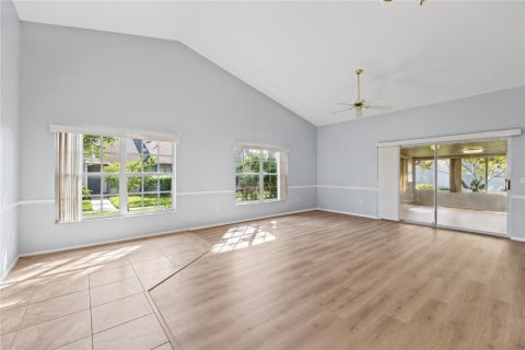 Villa ou maison à louer à Palm Harbor, Floride: 3 chambres, 130.99 m2 № 2427095 - photo 11