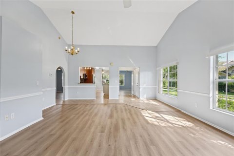 Villa ou maison à louer à Palm Harbor, Floride: 3 chambres, 130.99 m2 № 2427095 - photo 10