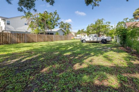 Terreno en venta en Tampa, Florida № 1832661 - foto 6