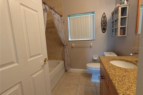 Villa ou maison à vendre à Punta Gorda, Floride: 3 chambres, 194.72 m2 № 2436863 - photo 20