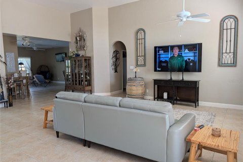 Villa ou maison à vendre à Punta Gorda, Floride: 3 chambres, 194.72 m2 № 2436863 - photo 6