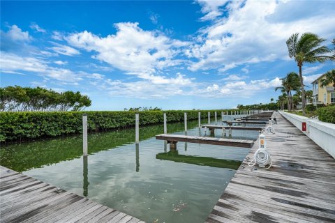 House in Islamorada, Village of Islands, Florida 2 bedrooms, 105.63 sq.m. № 1861365 - photo 23