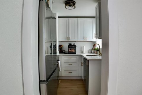 Villa ou maison à vendre à Tampa, Floride: 2 chambres, 90.3 m2 № 1749494 - photo 14