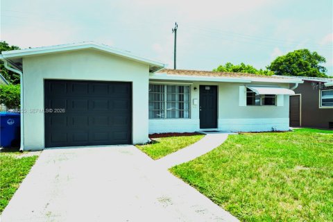 Villa ou maison à North Lauderdale, Floride 2 chambres, 100.71 m2 № 2172566