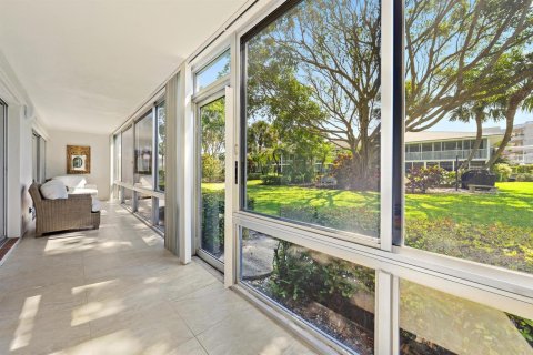 Condo in Juno Beach, Florida, 2 bedrooms  № 2193251 - photo 13
