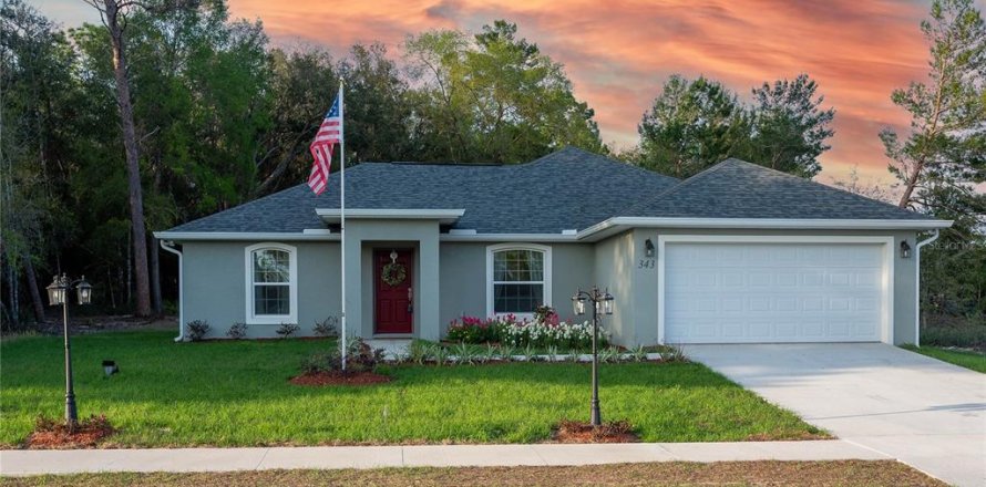 House in Ocala, Florida 3 bedrooms, 134.24 sq.m. № 1609522