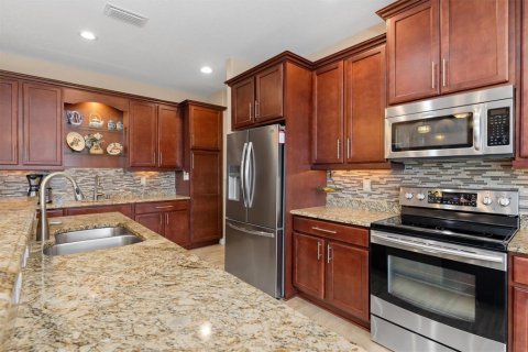 House in Port Charlotte, Florida 3 bedrooms, 190.08 sq.m. № 2330384 - photo 16