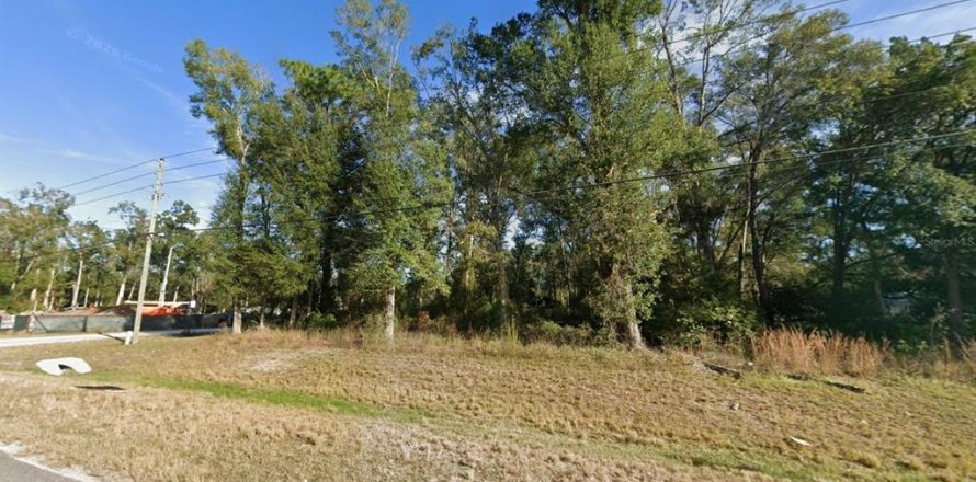 Terreno en Brooksville, Florida № 2102892