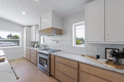 Casa en venta en Anna Maria, Florida, 3 dormitorios, 200.3 m2 № 1787443 - foto 15