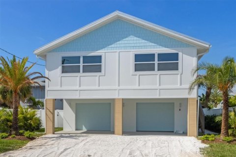 Casa en venta en Anna Maria, Florida, 3 dormitorios, 200.3 m2 № 1787443 - foto 2