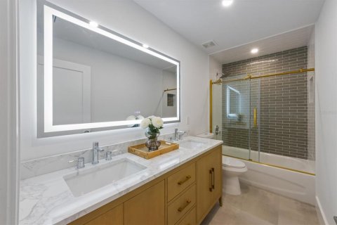 Casa en venta en Anna Maria, Florida, 3 dormitorios, 200.3 m2 № 1787443 - foto 20