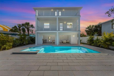 Casa en venta en Anna Maria, Florida, 3 dormitorios, 200.3 m2 № 1787443 - foto 3