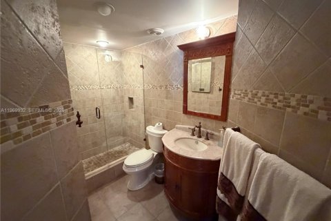 Condominio en alquiler en Pompano Beach, Florida, 2 dormitorios, 95.5 m2 № 2030734 - foto 25