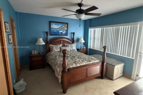 Condominio en alquiler en Pompano Beach, Florida, 2 dormitorios, 95.5 m2 № 2030734 - foto 17
