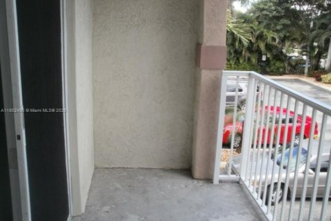 Copropriété à vendre à Hollywood, Floride: 2 chambres, 100.33 m2 № 1890422 - photo 24