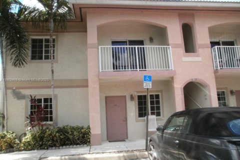 Copropriété à vendre à Hollywood, Floride: 2 chambres, 100.33 m2 № 1890422 - photo 23