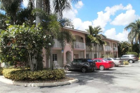 Copropriété à vendre à Hollywood, Floride: 2 chambres, 100.33 m2 № 1890422 - photo 19