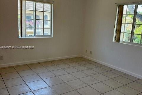 Copropriété à vendre à Hollywood, Floride: 2 chambres, 100.33 m2 № 1890422 - photo 13