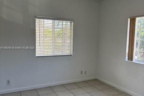Copropriété à vendre à Hollywood, Floride: 2 chambres, 100.33 m2 № 1890422 - photo 9
