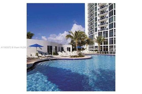 Copropriété à vendre à Sunny Isles Beach, Floride: 61.69 m2 № 1954914 - photo 9