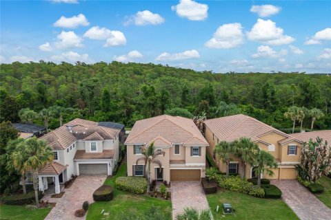 Villa ou maison à vendre à Orlando, Floride: 4 chambres, 375.14 m2 № 2157570 - photo 3