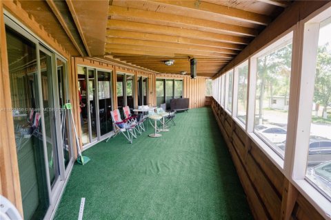 Casa en venta en Okeechobee, Florida, 3 dormitorios № 2023145 - foto 17