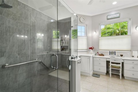 Villa ou maison à vendre à Kissimmee, Floride: 2 chambres, 224.73 m2 № 1786128 - photo 19