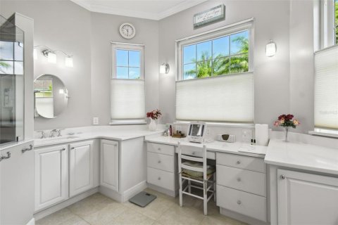 Villa ou maison à vendre à Kissimmee, Floride: 2 chambres, 224.73 m2 № 1786128 - photo 21