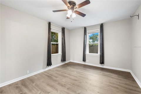 Casa en venta en Tampa, Florida, 3 dormitorios, 99.22 m2 № 2384350 - foto 19